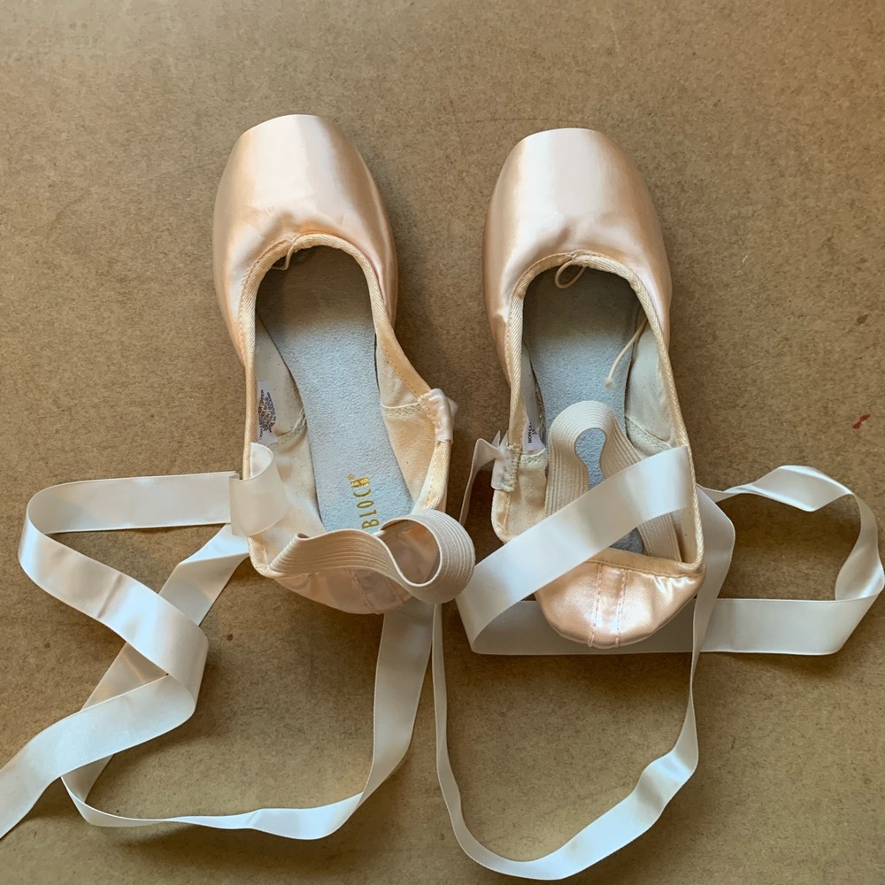 Bloch European Balance pointe shoes